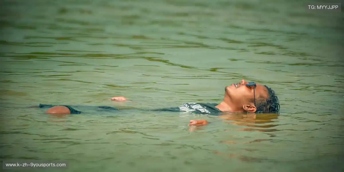 🎯冠军同款，即刻拥有！✨ 体育周边，点燃你的热爱！